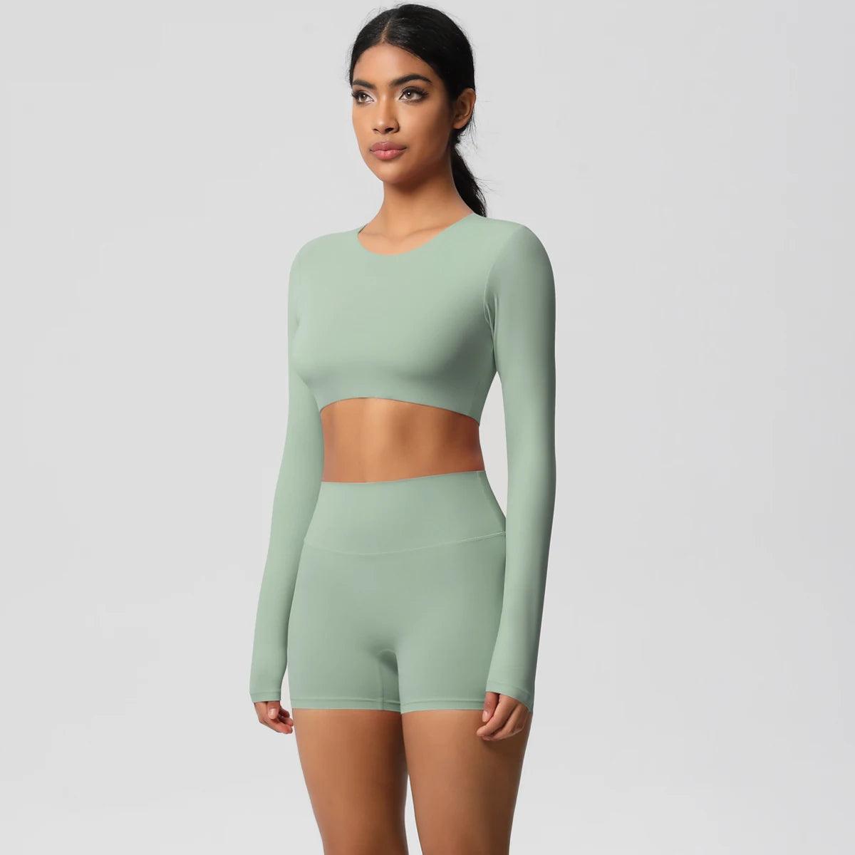 Conjunto Fitness Feminino Top Cropped Manga Longa e Shorts Cintura Alta Nuudi Store